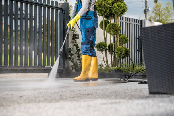 Best Pool Deck Cleaning  in Indian Hills, TX